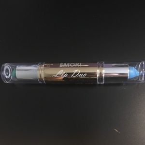 Blue and Dark Green Lipstick Duo